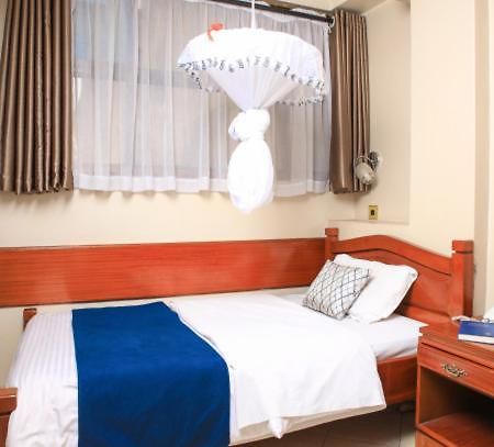 Paris Hotel Nairobi Buitenkant foto