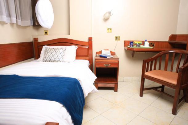 Paris Hotel Nairobi Buitenkant foto